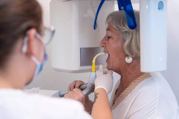 Best Mobile Emergency Dentist in Huntland, TN
